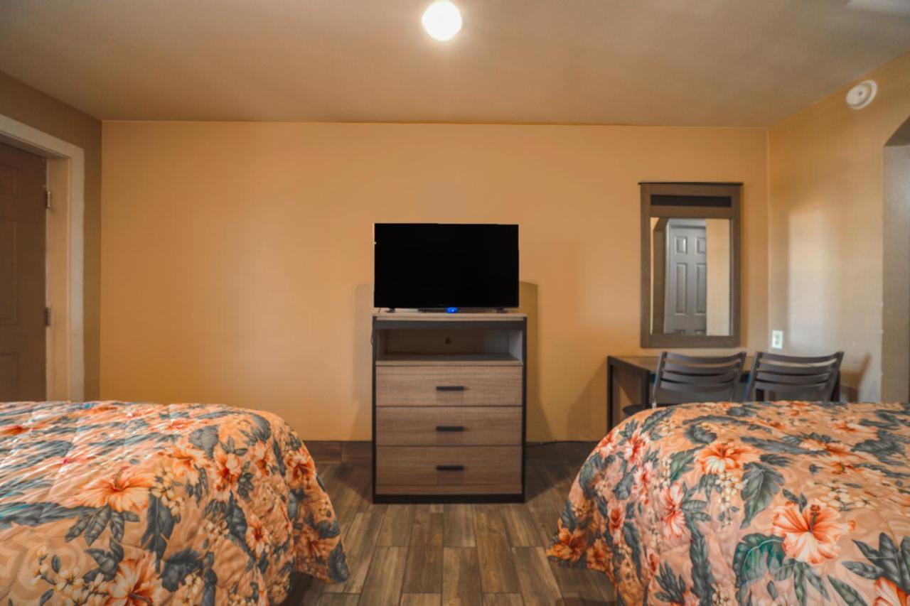 Days Inn By Wyndham Aransas Pass Exterior photo