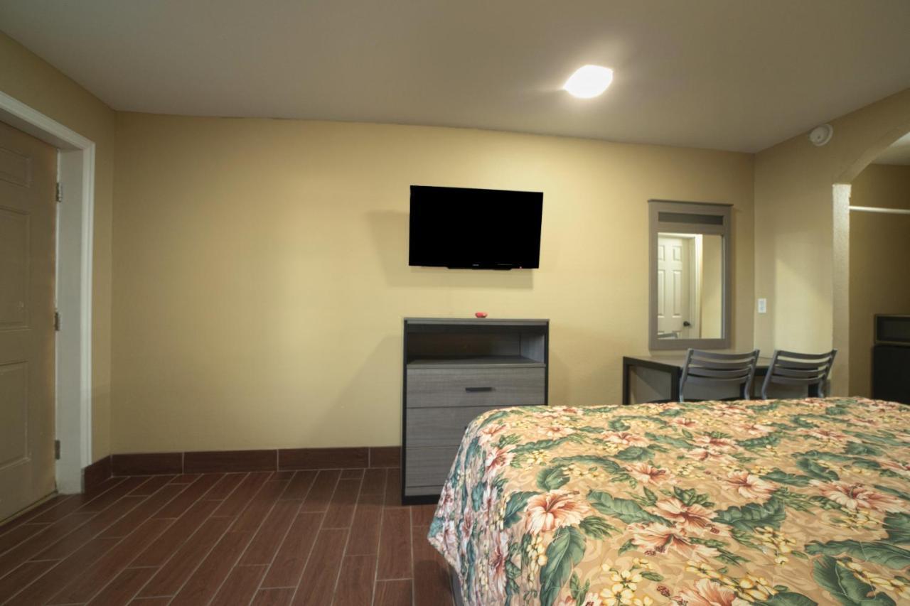 Days Inn By Wyndham Aransas Pass Exterior photo